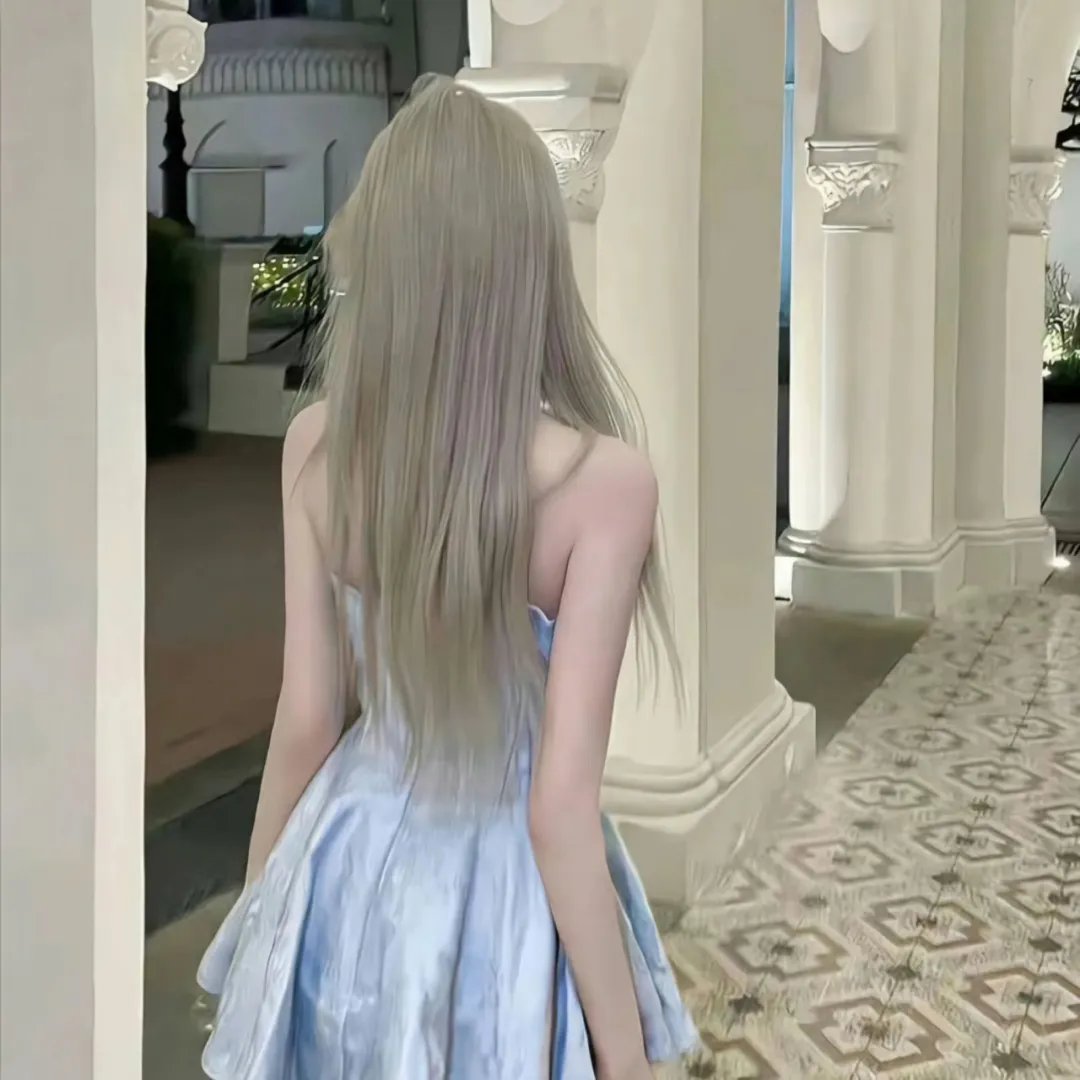 圈养的妇女